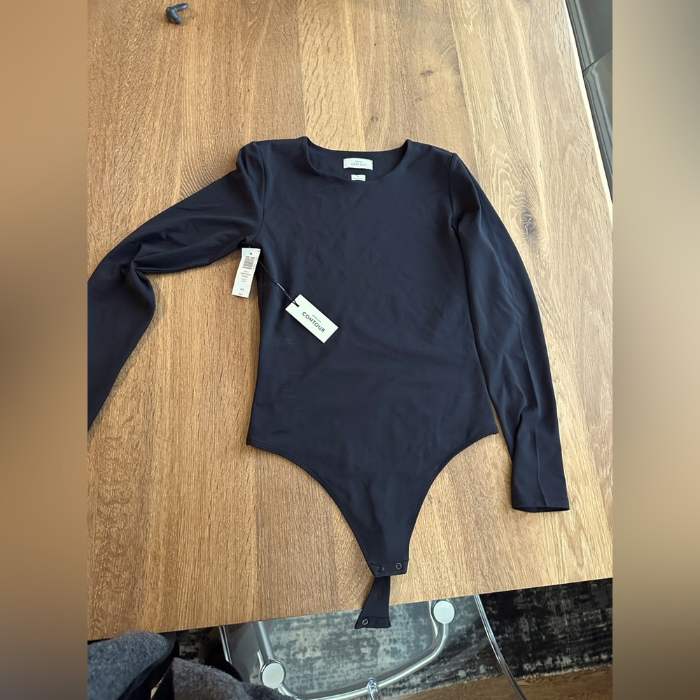Aritizia Babaton Contour Black Bodysuit- NWT